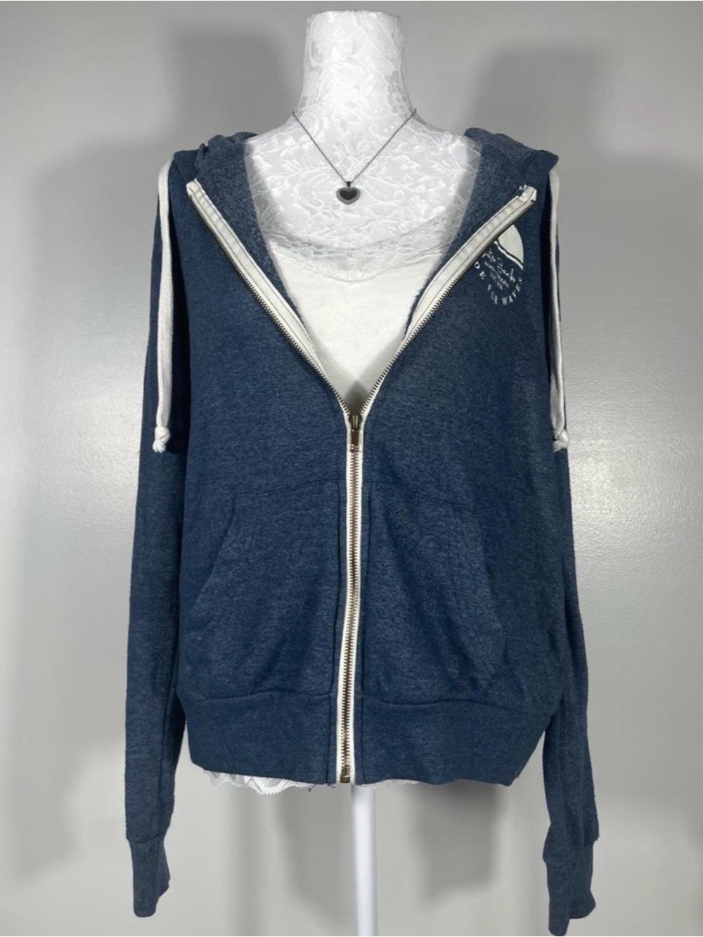 Women’s Outer Banks hoodie